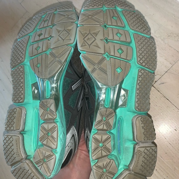 Grey and Mint New Balance Sneakers - Picture 4 of 4